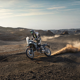 Новые модели CFMOTO 1000МТ-Х Sport и Touring (ABS)