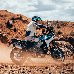 Новые модели CFMOTO 800МТ-Х Sport и Touring (ABS)