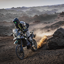 Новые модели CFMOTO 1000МТ-Х Sport и Touring (ABS)