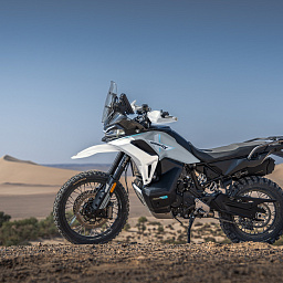 Новые модели CFMOTO 1000МТ-Х Sport и Touring (ABS)